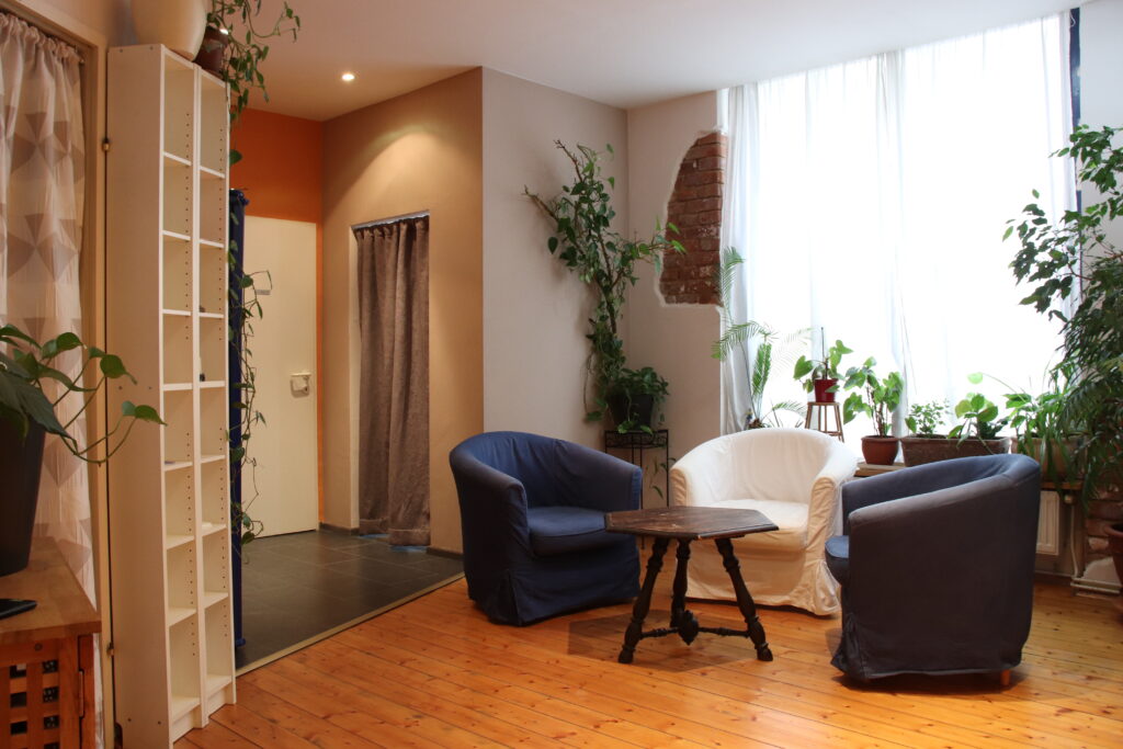 Räumlichkeiten in unserer Praxisgemeinschaft - Eingangsbereich / Wartebereich